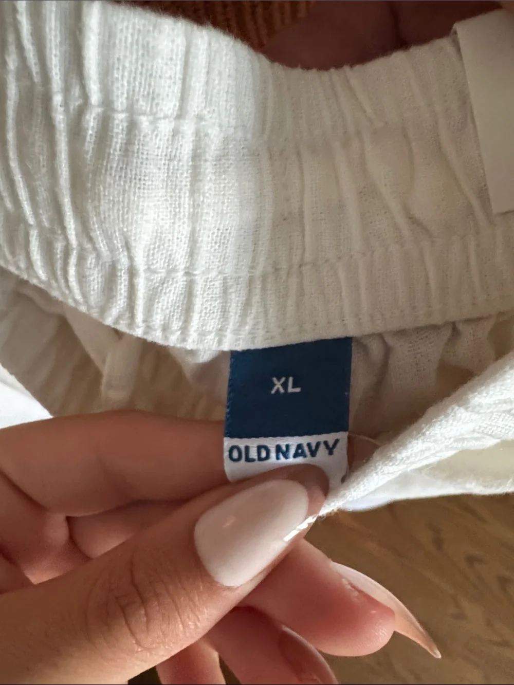Old Navy Men's Off-White Drawstring Joggers